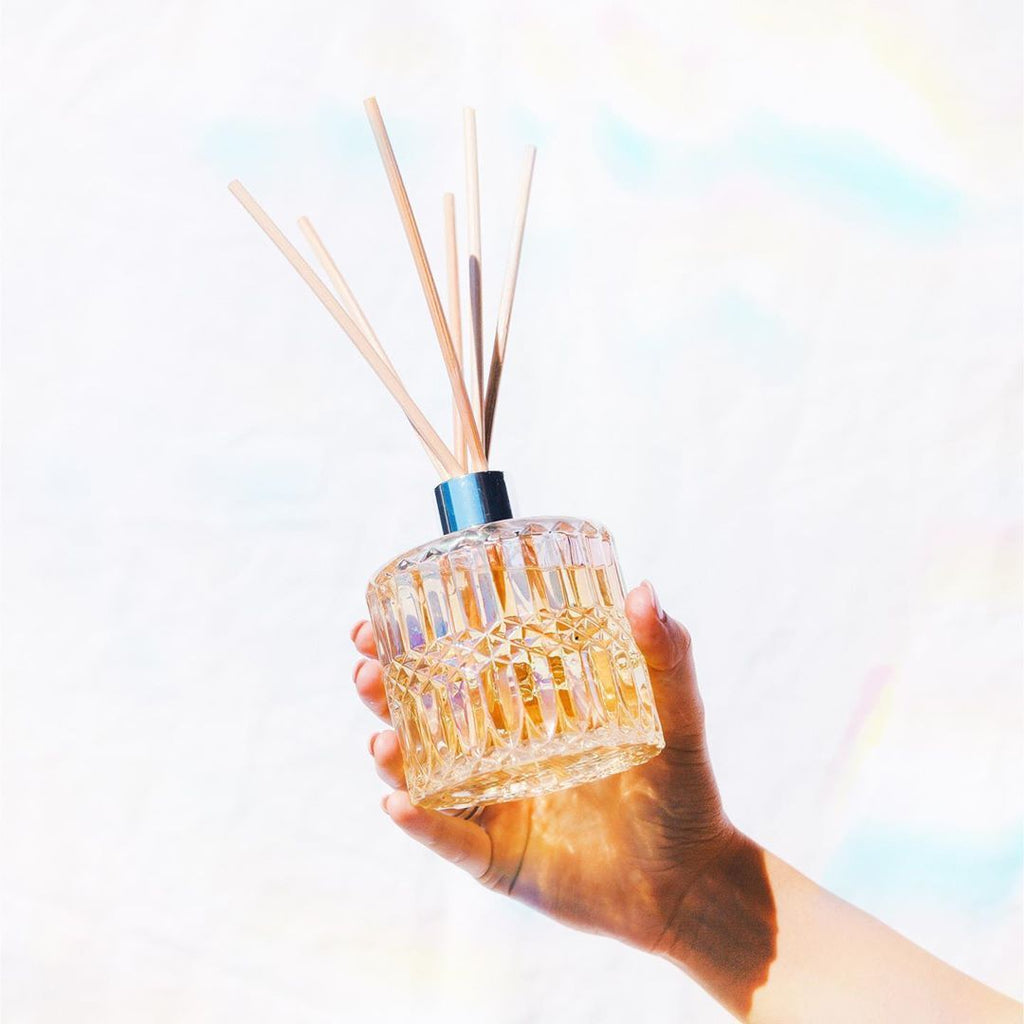 Mother of Pearl Diffuser - Lemongrass + Coconut