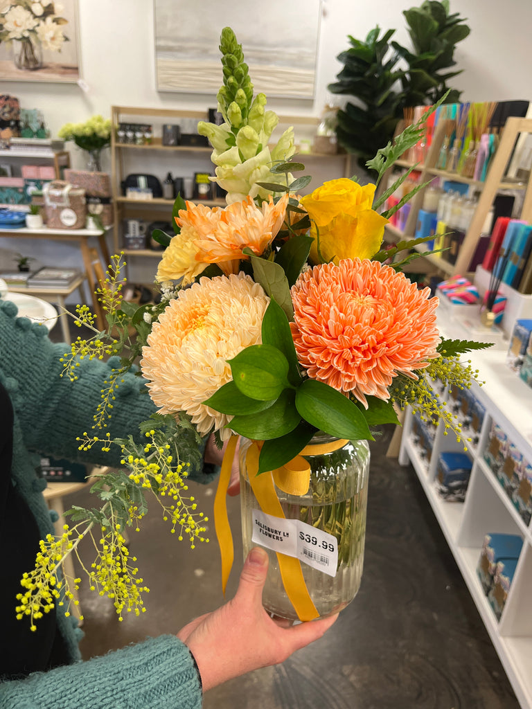 Posy in Vase