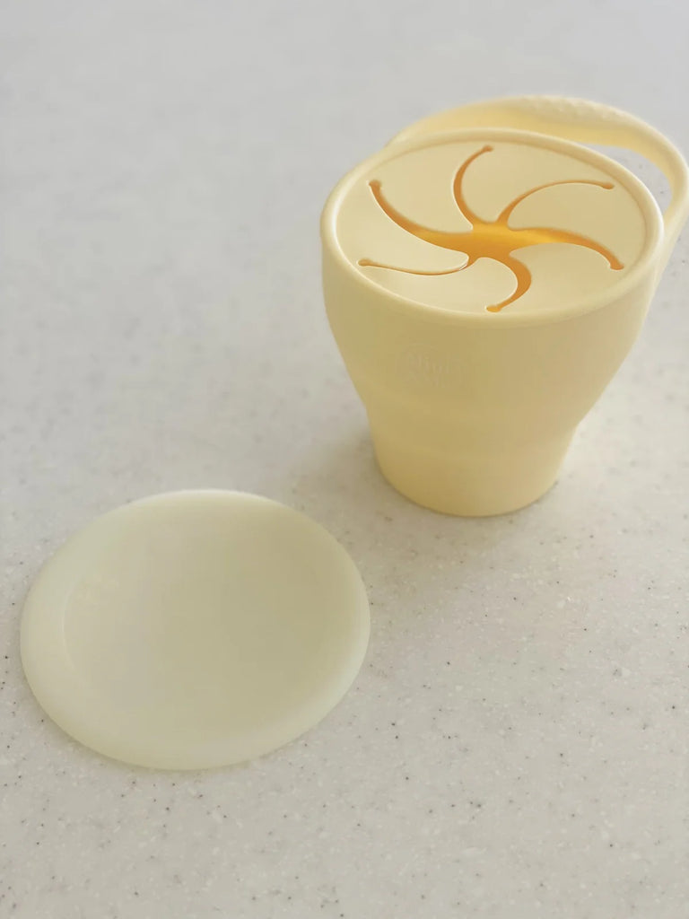 Collapsible Snack Cup with Lid - Custard