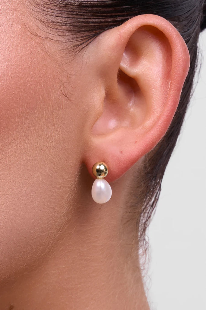 Cove Pearl Earrings - Gold