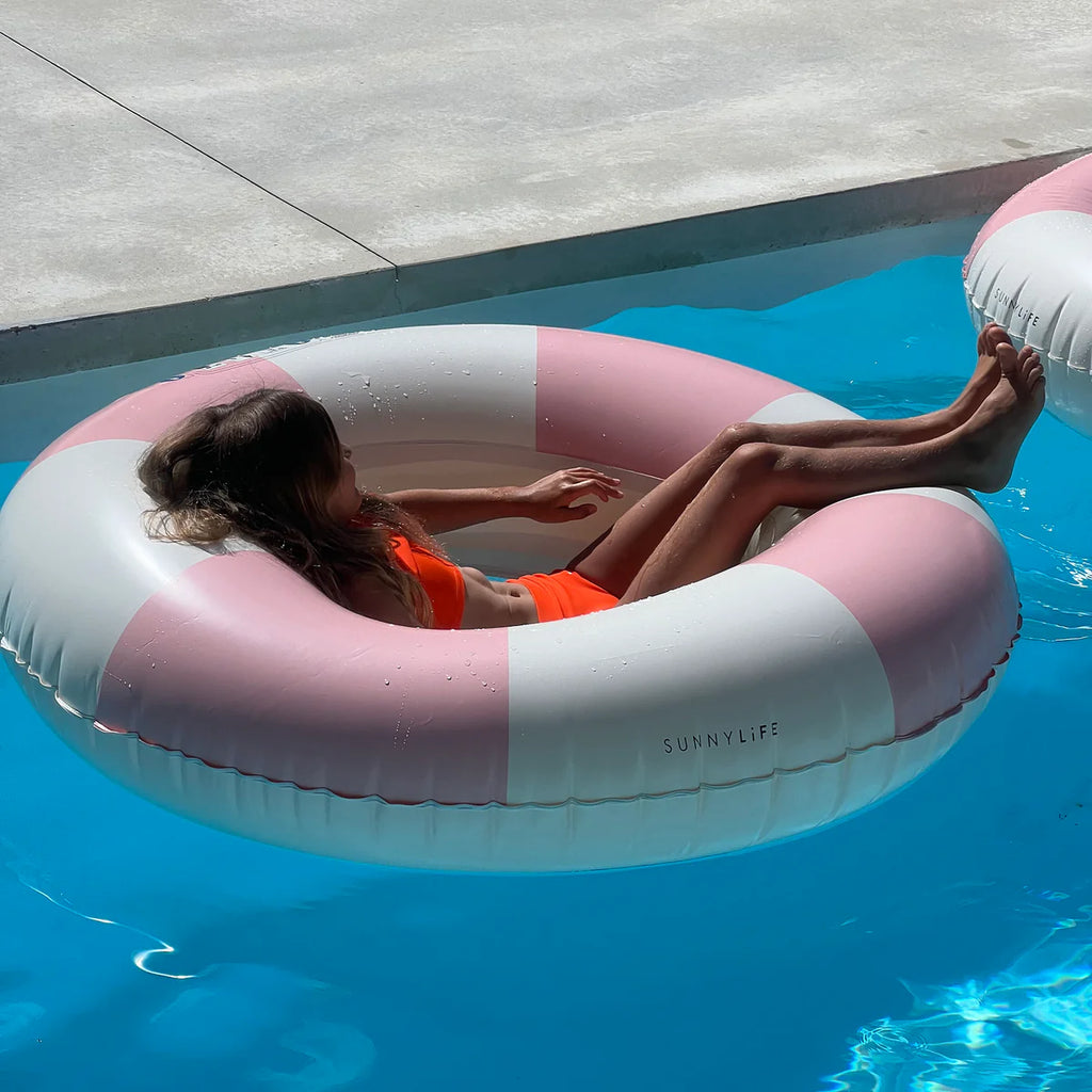 Luxe Pool Ring - Stole My Heart
