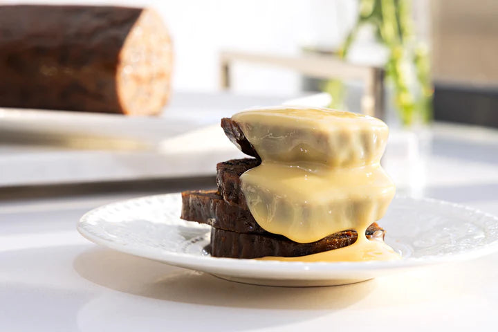 Pudding Lady - Traditional Christmas Pudding - Log in Cloth 500g